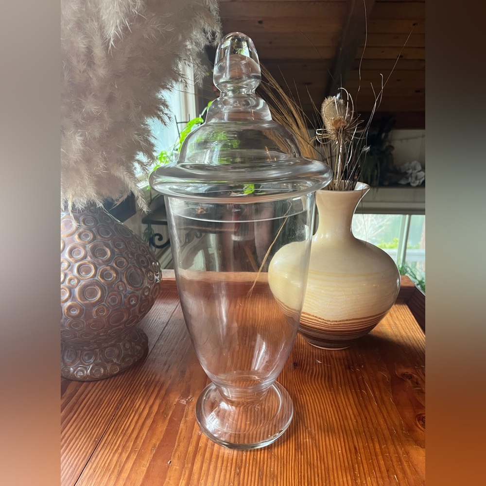 Extra large apothecary jar. 19..5”